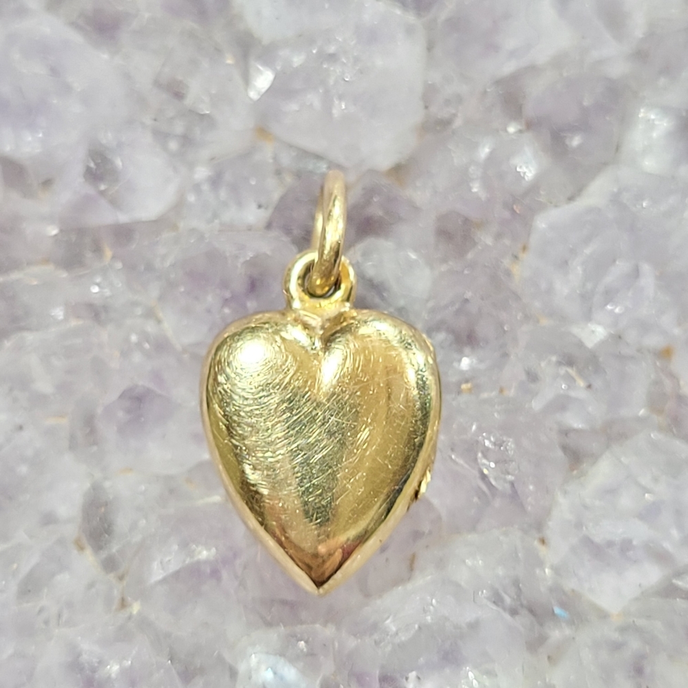 Antique Sloan & Co. 14K Heart Locket Pendant. - Picture 2 of 11